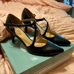 ABELLA “Seneca” Pump Black Sz 9.5 True Comfort